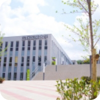 宝塚医療大学